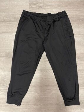 Zella Black Jogger Pants - Clean Everyday Style